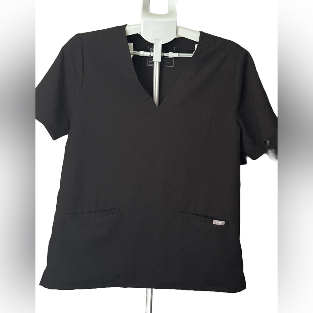 SET Figs Black Relaxed Leg Pants with Elastic Cuffs and Drawstring Waist - Picture 2 of 7